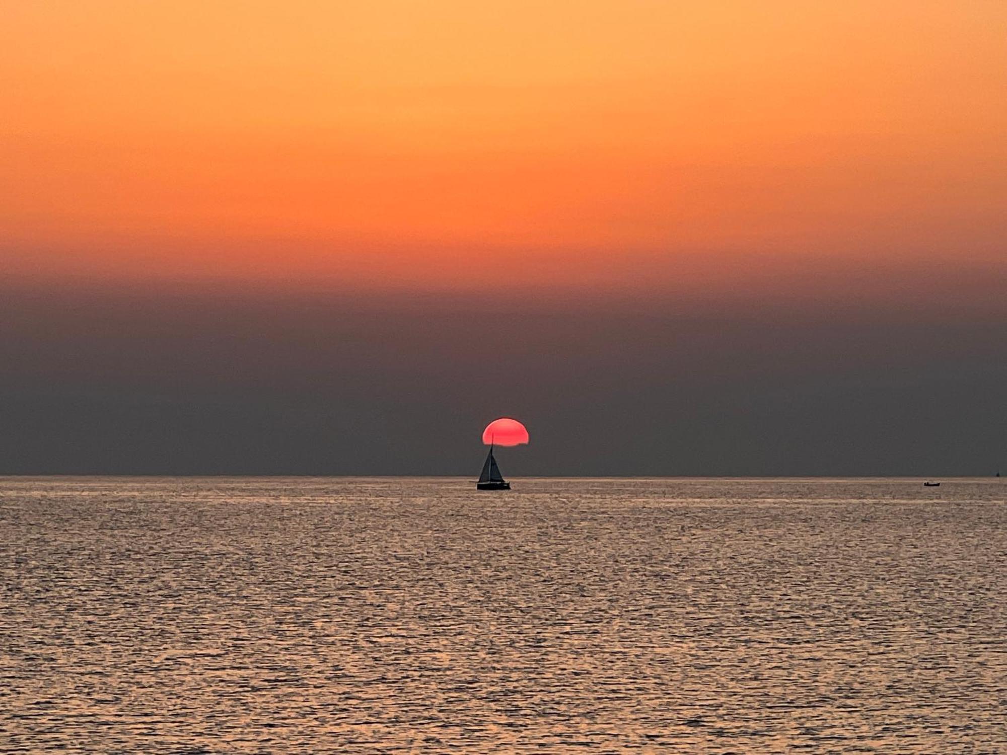 Casa Vacanze Sole E Mare Villa Mola di Bari Luaran gambar